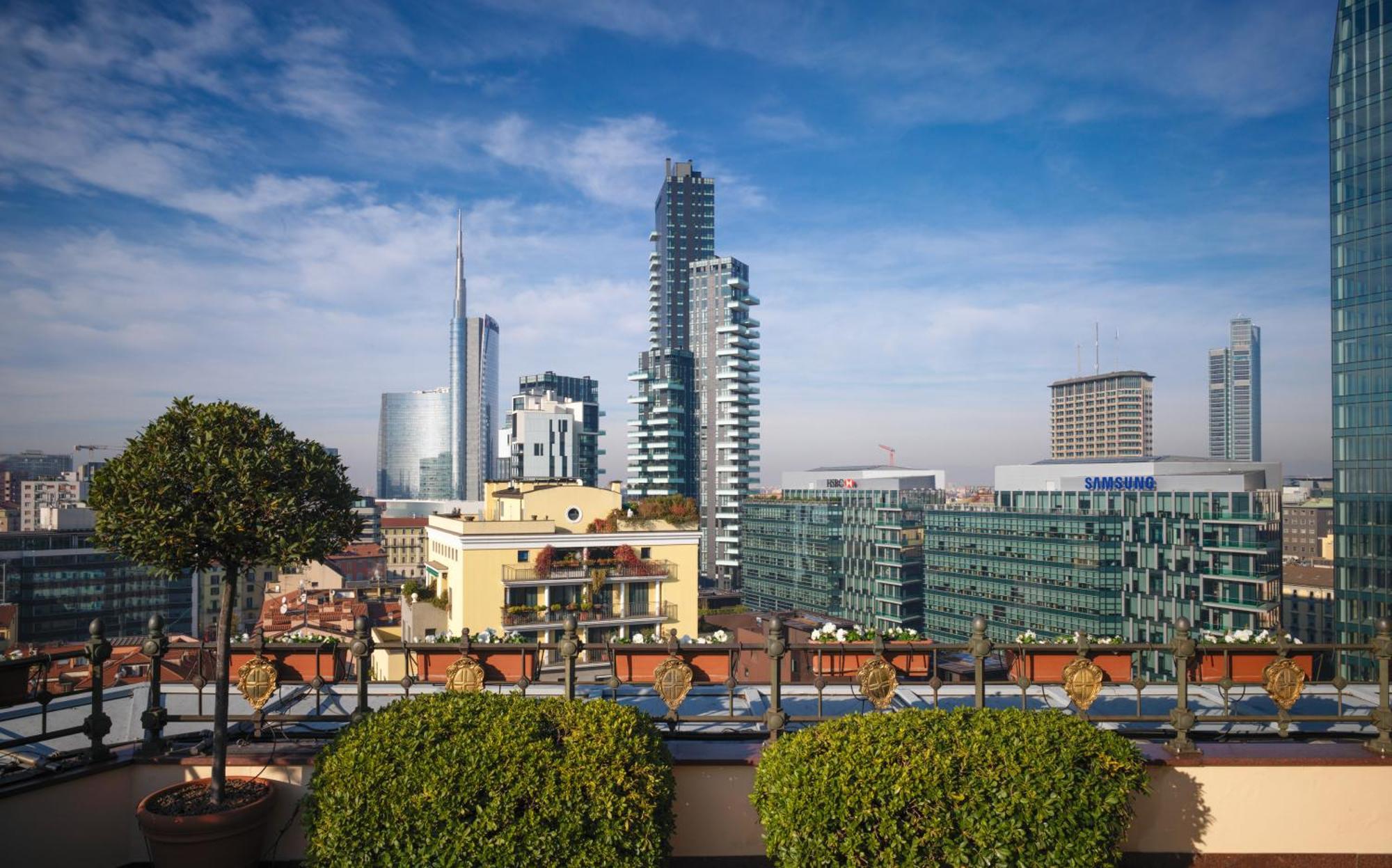Hotel Principe Di Savoia - Dorchester Collection — Photos 3